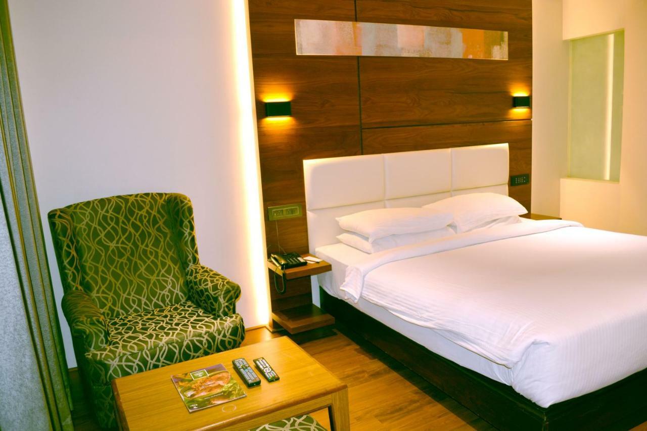 Rk Residency Hotel Tiruppur Ngoại thất bức ảnh
